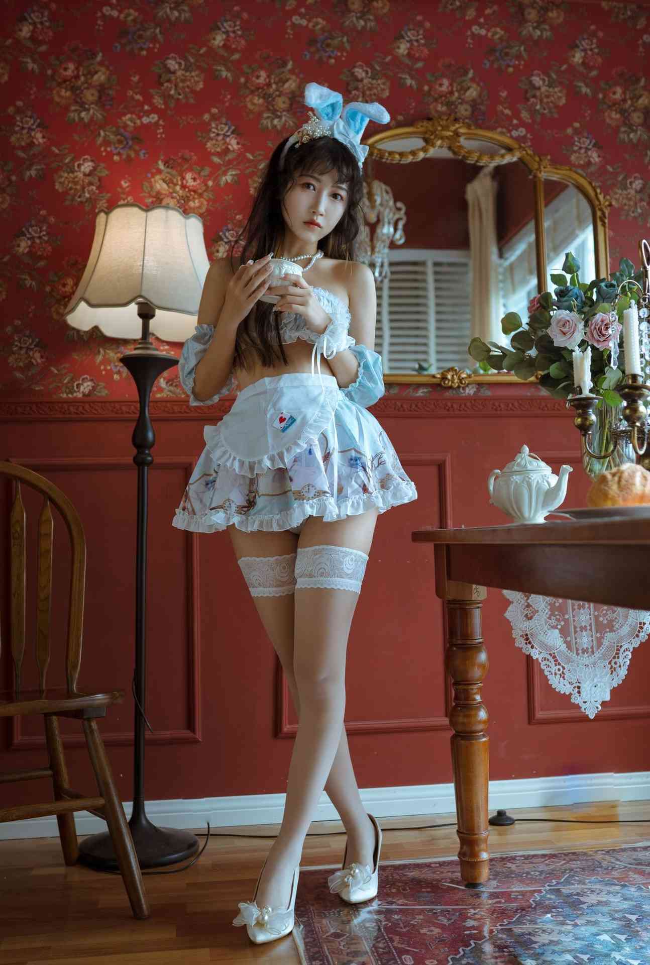 不呆猫No.025-兔子女友 [55P]